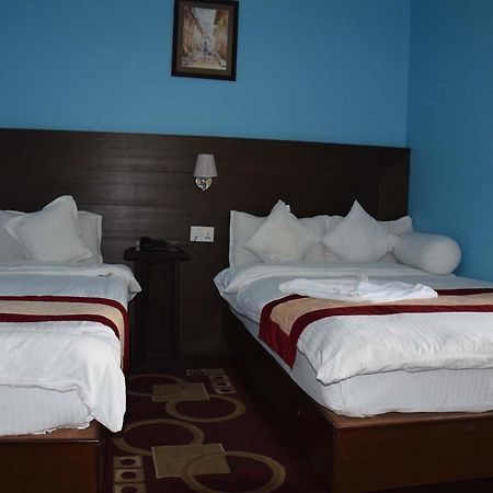 Hotel Rosemary Homes Pokhara Eksteriør billede