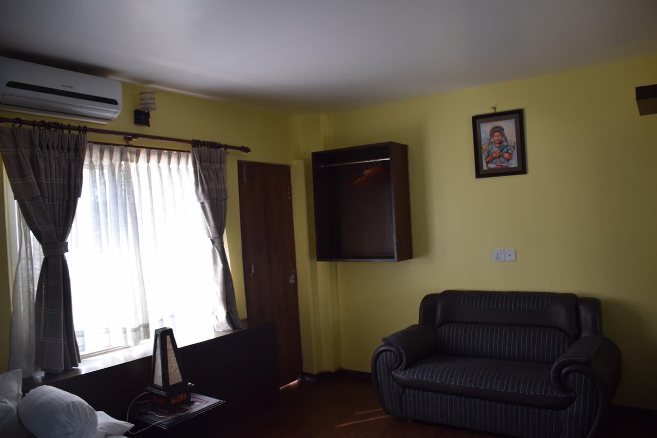 Hotel Rosemary Homes Pokhara Eksteriør billede
